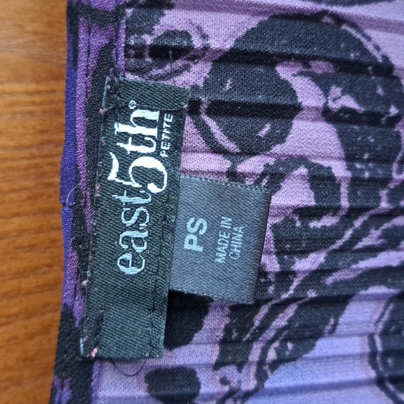 Blouse - Picture 2 of 4